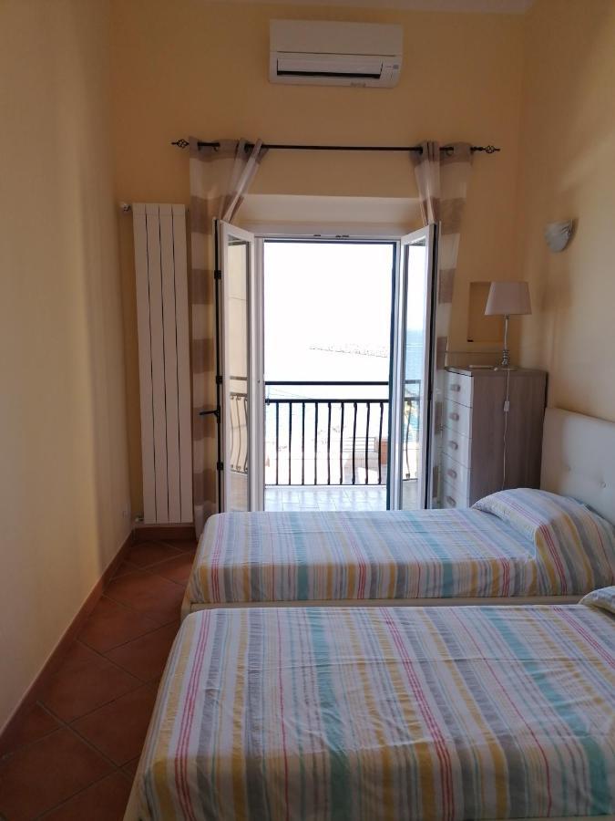 Casa La Marinella Apartment